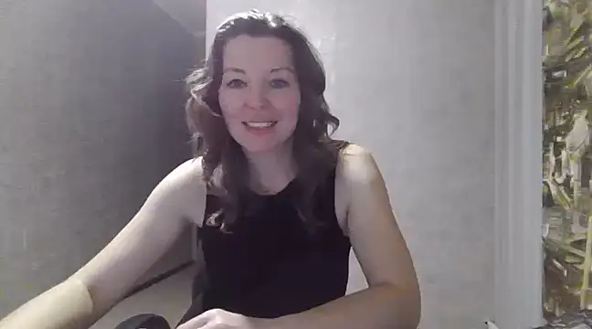 Snapshot of VselenaSun402 chatting on 02.03.25 VselenaSun402 online show from 02.03.25