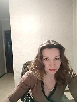 Snapshot of VselenaSun402 chatting on 02.26.25 VselenaSun402 online show from 02.26.25