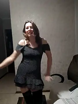 Snapshot of VselenaSun402 chatting on 03.06.25 VselenaSun402 online show from 03.06.25