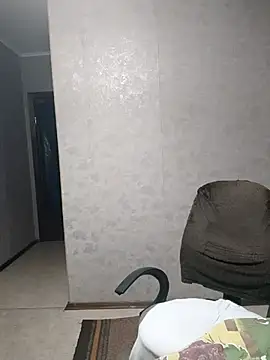 Snapshot of VselenaSun402 chatting on 03.11.25 VselenaSun402 online show from 03.11.25