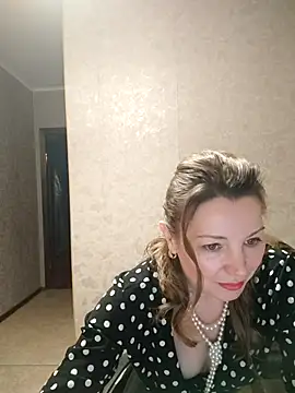 Snapshot of VselenaSun402 chatting on 03.13.25 VselenaSun402 online show from 03.13.25