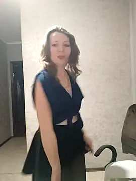 Snapshot of VselenaSun402 chatting on 03.21.25 VselenaSun402 online show from 03.21.25