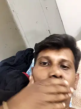 Snapshot of Tamildickxxx chatting on 04.22.26 Tamildickxxx online show from 04.22.26