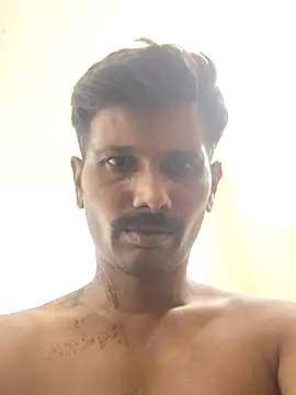 Snapshot of Tamildickxxx chatting on 04.24.26 Tamildickxxx online show from 04.24.26