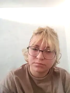 iDogrose21 online show from 12.20.25