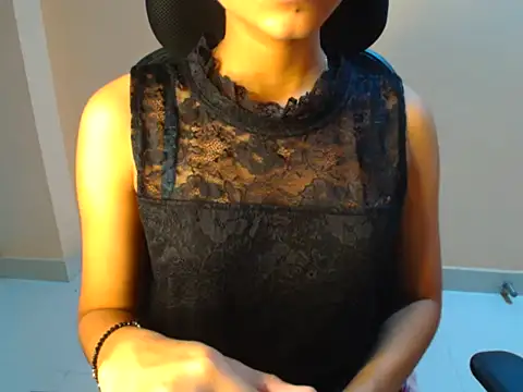 Chandani-Love online show from 04.21.26