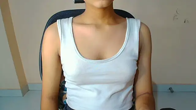 Snapshot of Chandani-Love chatting on 05.27.26 Chandani-Love online show from 05.27.26