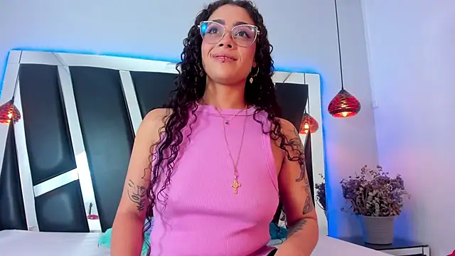 antonelllepiercee online show from 03.16.25