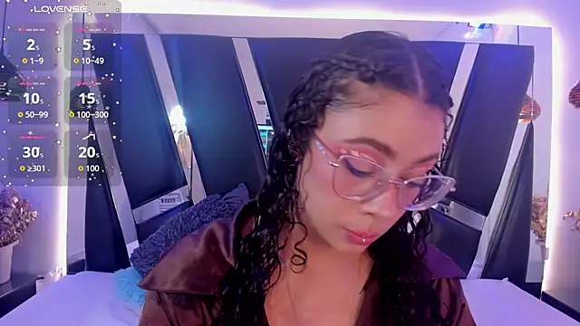 antonelllepiercee online show from 09.18.25