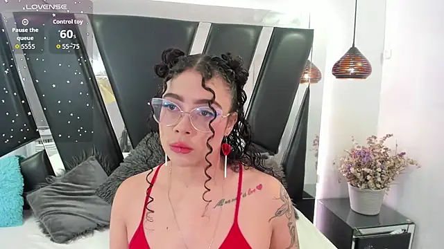 antonelllepiercee online show from 09.26.25