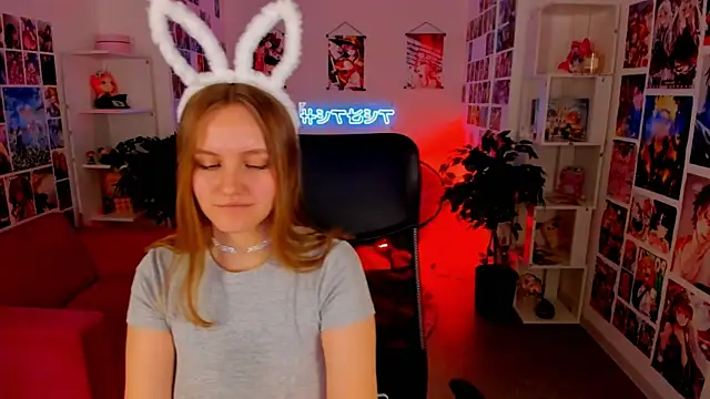 Snapshot of KellyPoter chatting on 12.13.24 KellyPoter online show from 12.13.24