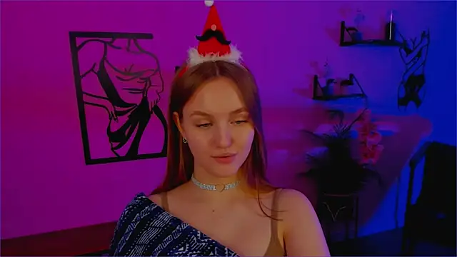 Snapshot of KellyPoter chatting on 12.24.24 KellyPoter online show from 12.24.24