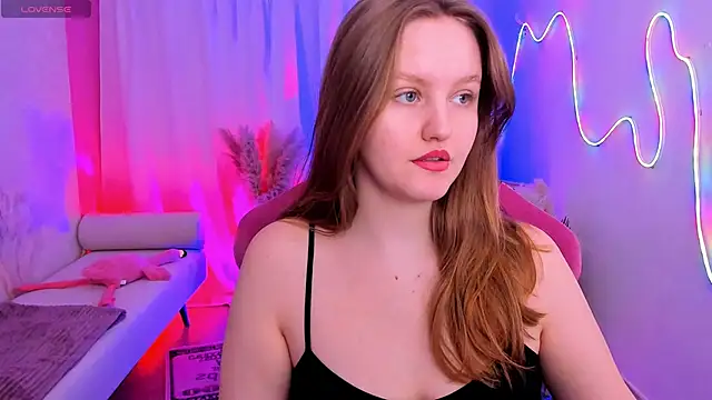 Snapshot of KellyPoter chatting on 11.30.25 KellyPoter online show from 11.30.25