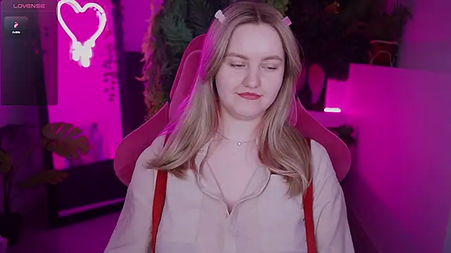 Snapshot of KellyPoter chatting on 07.01.26 KellyPoter online show from 07.01.26