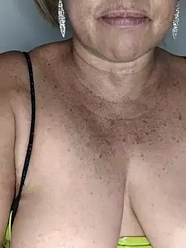 Kasandra Ho online show from 02.20.25