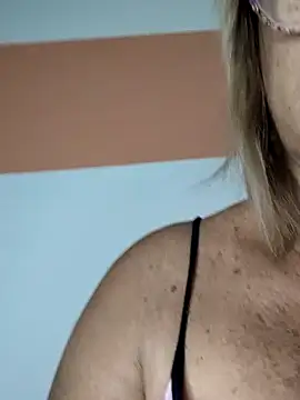 Kasandra Ho online show from 03.14.25