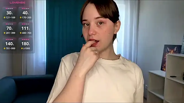 Snapshot of EditaBumford chatting on 05.23.26 EditaBumford online show from 05.23.26