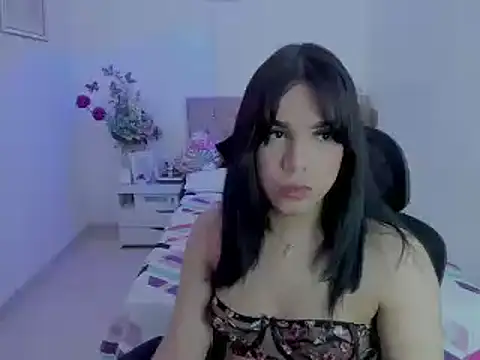 linda zaam83866 online show from 03.16.25