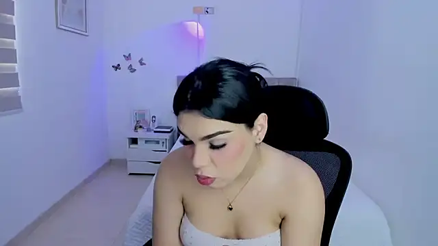 linda zaam83866 online show from 10.04.25