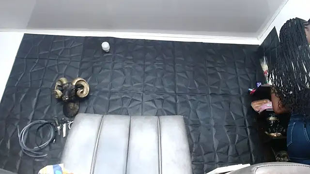 Hanna Fox 69 online show from 04.14.26