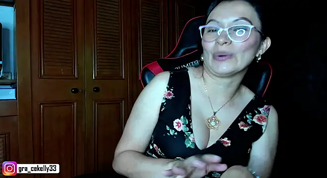 gracekelly12 online show from 01.08.25