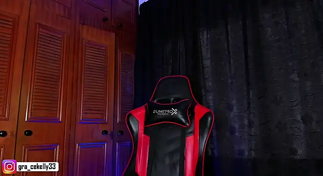 gracekelly12 online show from 01.13.25