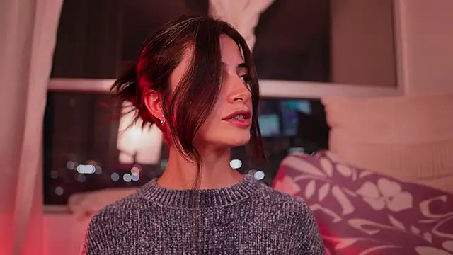 Megga Bluee online show from 12.15.25