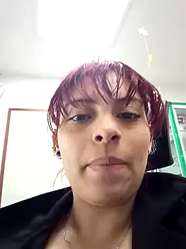 Snapshot of agatha_97_ chatting on 12.21.24 agatha 97 online show from 12.21.24