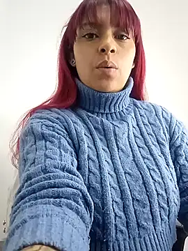 Snapshot of agatha_97_ chatting on 01.10.25 agatha 97 online show from 01.10.25