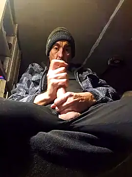 Pumpndeep online show from 01.15.25