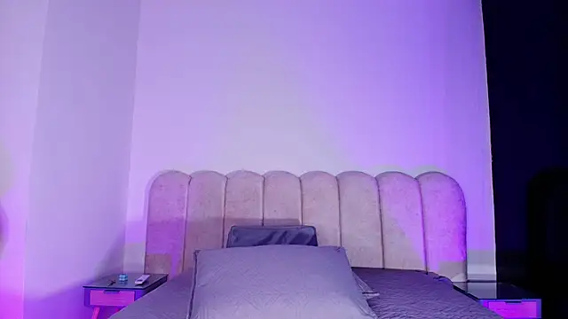 mia stanfort online show from 11.29.25