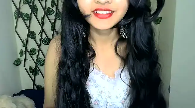 SUZY FROMUS online show from 01.23.25