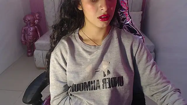 Snapshot of paris_sub1_ chatting on 03.03.25 paris sub1 online show from 03.03.25