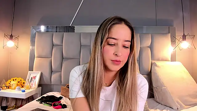 AliceSteel12 online show from 01.25.25