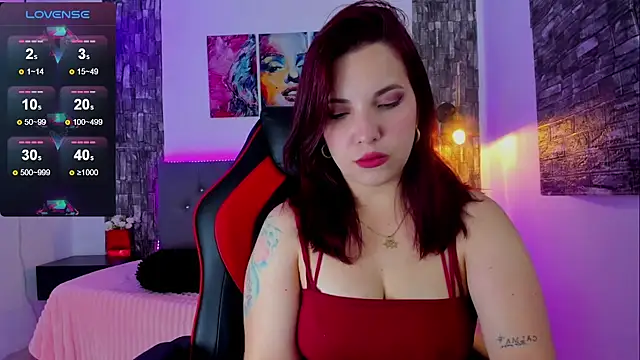 Snapshot of tatiana_sc chatting on 03.11.25 tatiana sc online show from 03.11.25