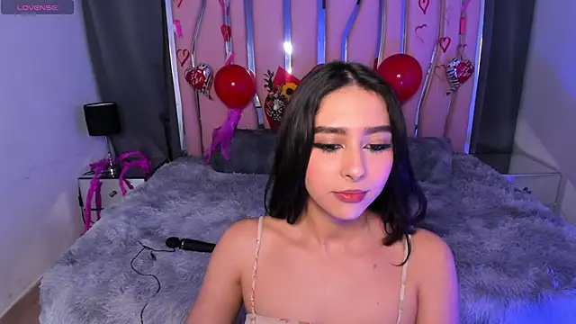 Danielacossio online show from 02.15.25