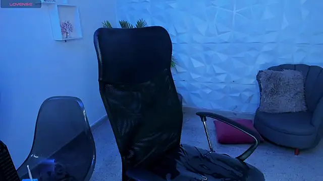 Danielacossio online show from 03.21.25