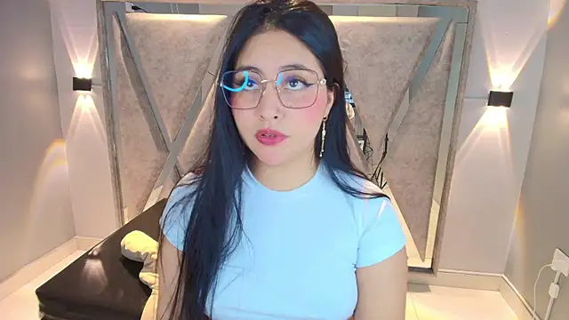 Annie9  online show from 01.08.26