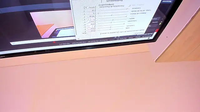 Annie9  online show from 04.19.26