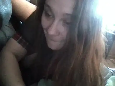 Snapshot of IvanaPlenty chatting on 01.31.25 IvanaPlenty online show from 01.31.25