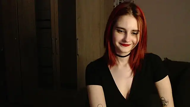 Snapshot of scarlettharrison09 chatting on 12.29.24 scarlettharrison09 online show from 12.29.24