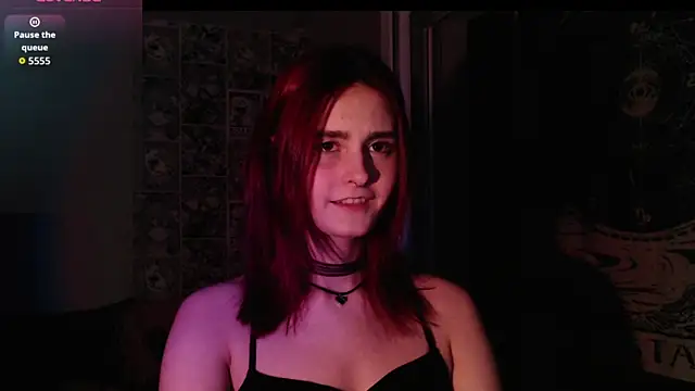 Snapshot of scarlettharrison09 chatting on 11.22.25 scarlettharrison09 online show from 11.22.25