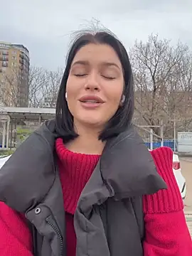 Snapshot of KikiWatson chatting on 02.14.26 KikiWatson online show from 02.14.26