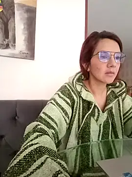 your red rose  online show from 01.24.25