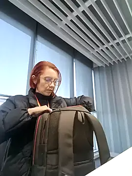 your red rose  online show from 01.30.25