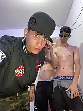 LatinBoysxxx online show from 02.08.25