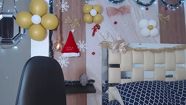 hera divine online show from 11.28.25