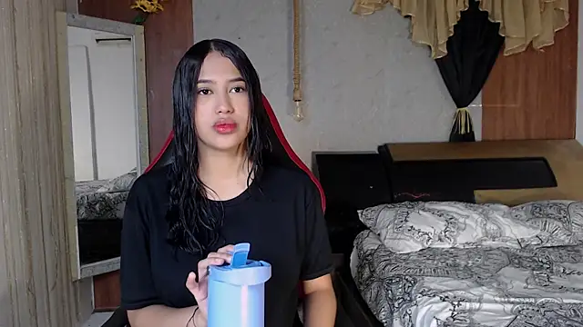 hera divine online show from 04.29.26