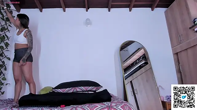 Snapshot of medussa13_ chatting on 01.16.26 medussa13 online show from 01.16.26