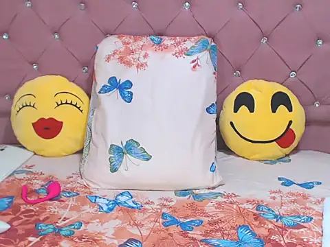 sharonbrown28 online show from 10.28.25